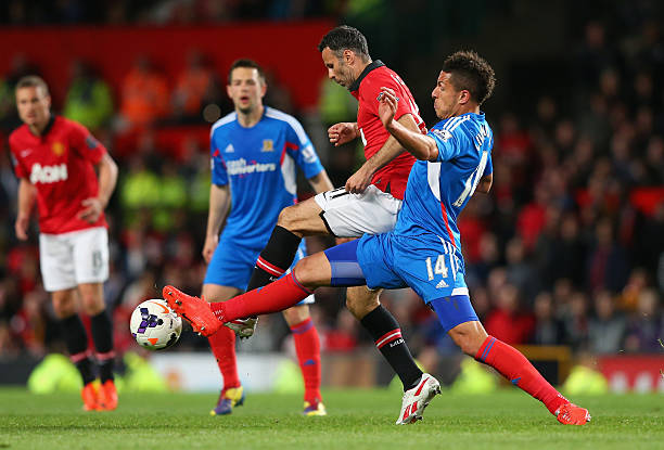 尤其是其在 尤其是其在