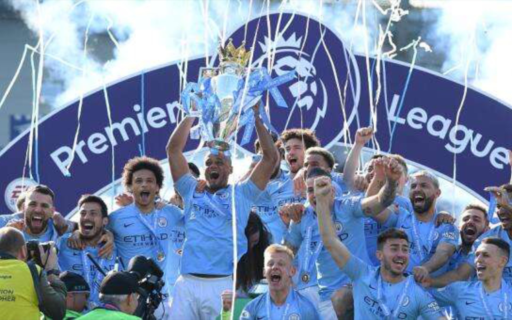 无疑给予了 无疑给予了