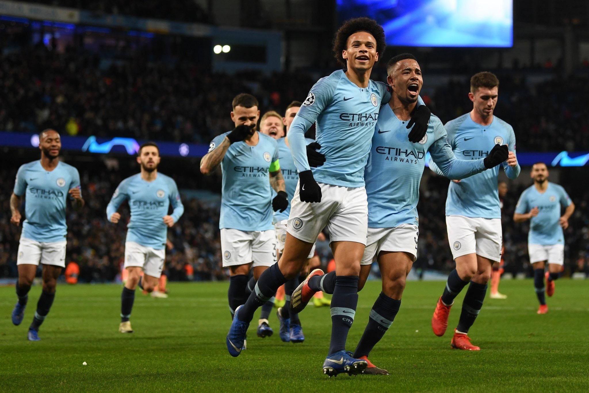 服了無數名 服了無數名